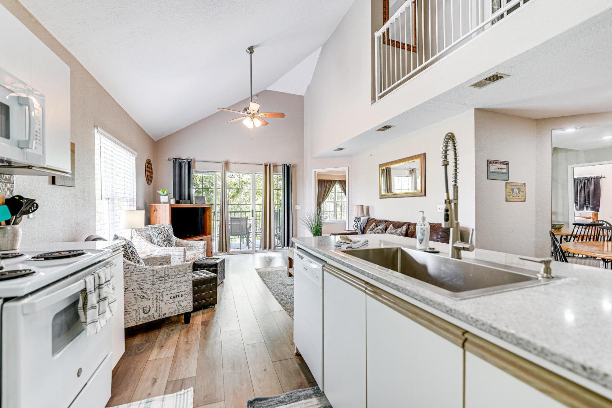 Two-Story Condo on Holiday Hills Golf Course! Branson Exterior foto